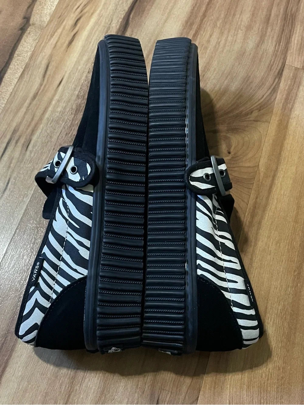 Vans Style 47 Creeper Black Suede Zebra Stripe Buckled Platform Shoes 8M 9.5W